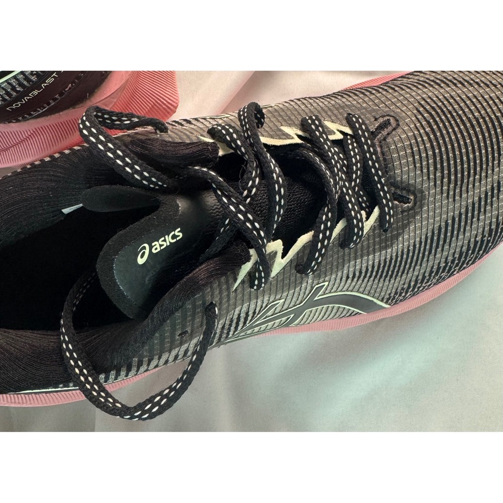ASICS Novablast 3 Black Pink Glo Running Shoes Womens 9.5 1012B410 FF Blast+ - Picture 12 of 13